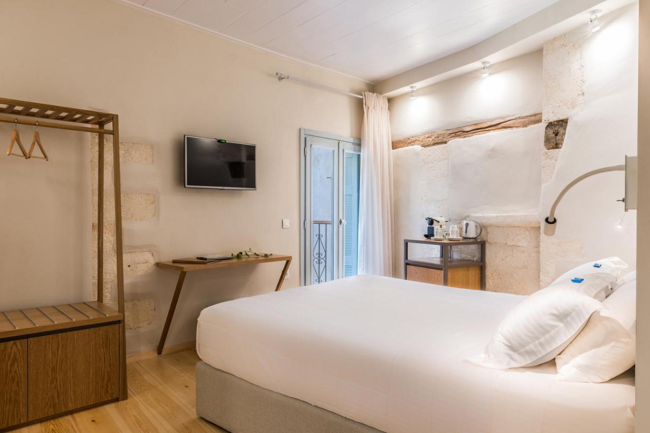 Hotel Off Chania  ภายนอก รูปภาพ