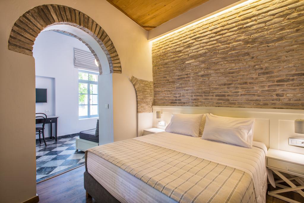 Hotel Off Chania  ภายนอก รูปภาพ