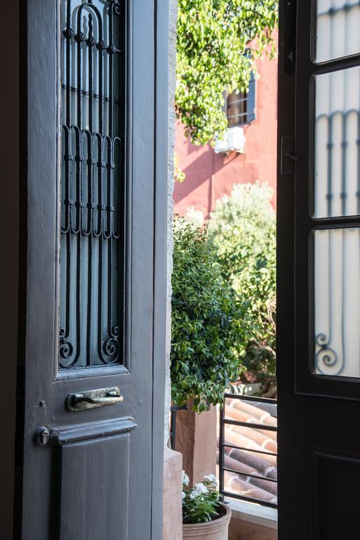 Hotel Off Chania  ภายนอก รูปภาพ