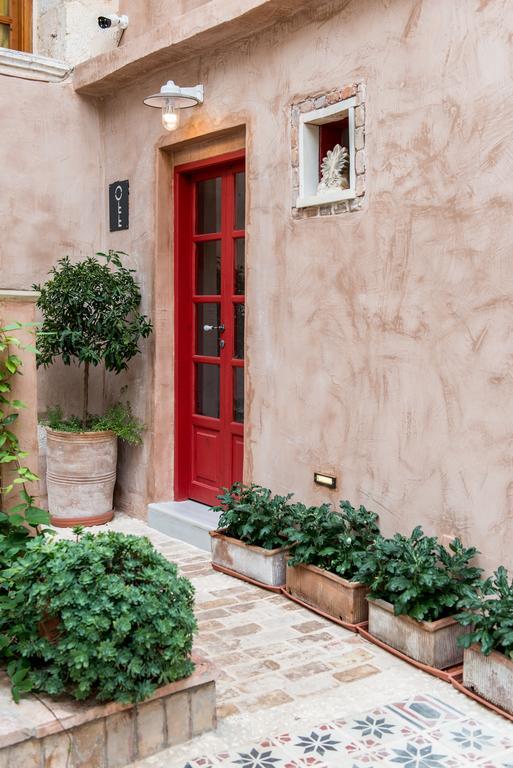 Hotel Off Chania  ภายนอก รูปภาพ
