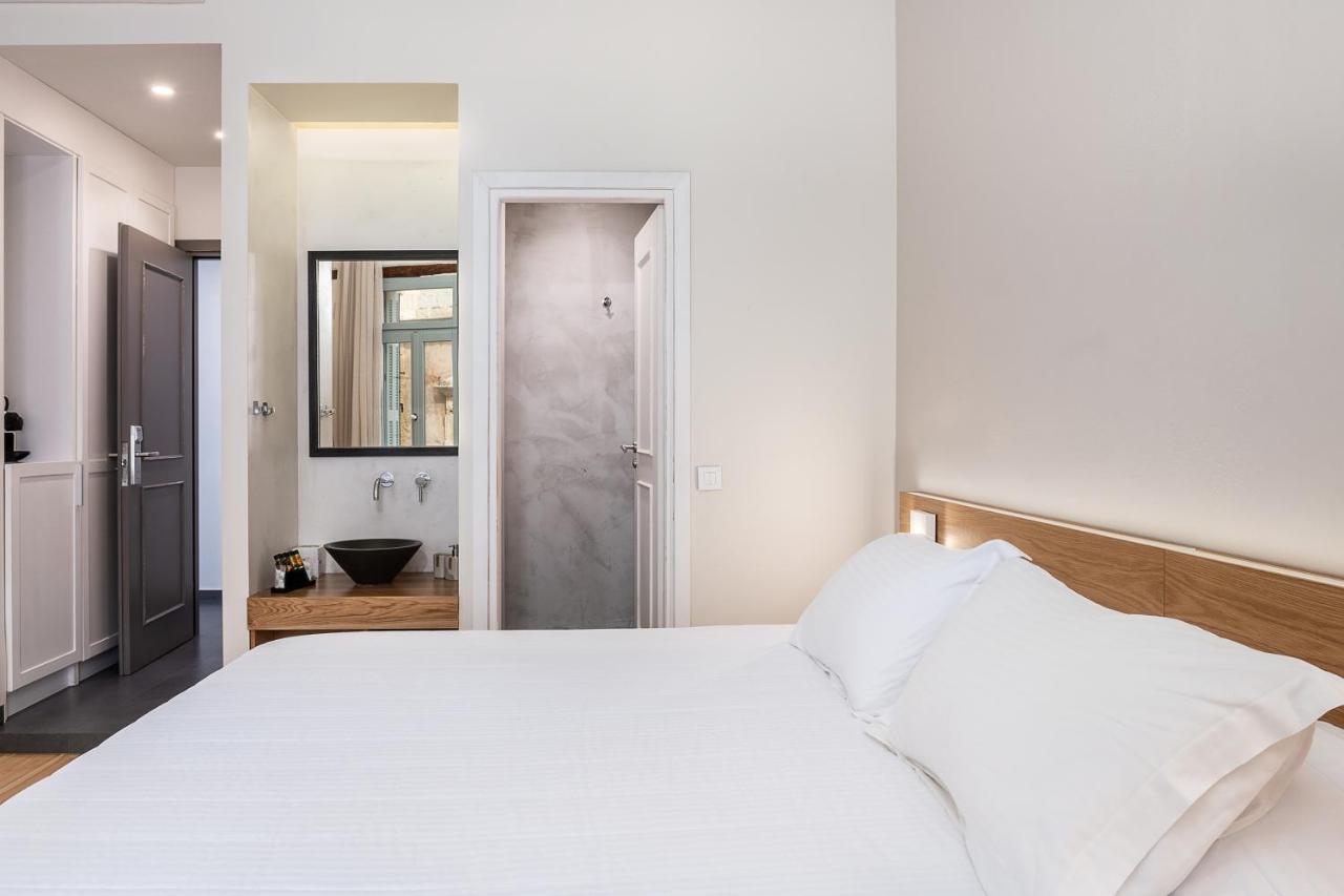 Hotel Off Chania  ภายนอก รูปภาพ