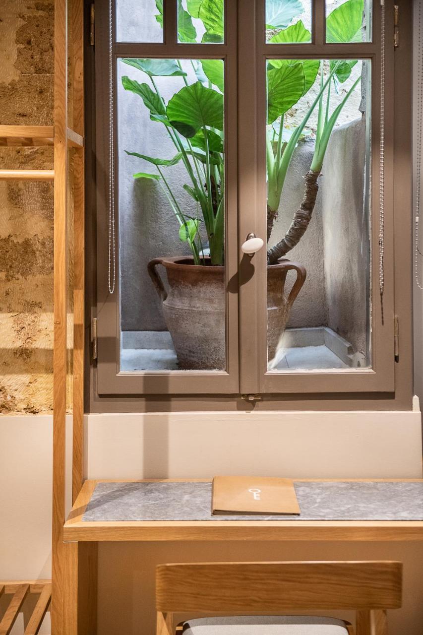 Hotel Off Chania  ภายนอก รูปภาพ