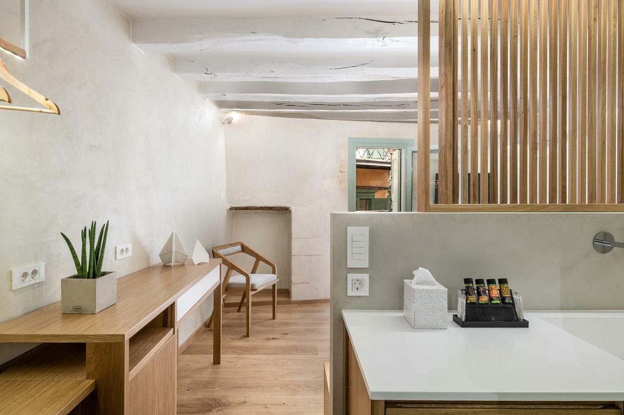 Hotel Off Chania  ภายนอก รูปภาพ